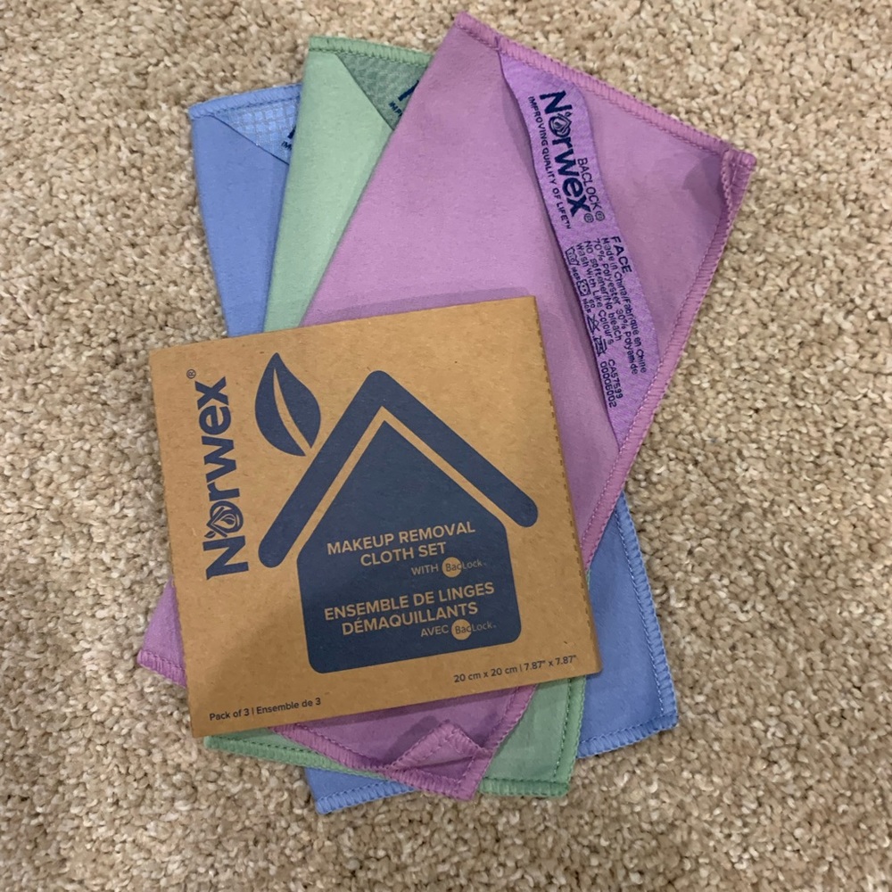 Norwex Make Up Removal Cloth Set